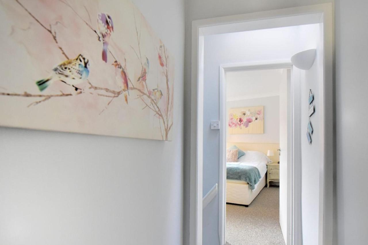 The Retreat Apartment ไลม์รีจิส ภายนอก รูปภาพ